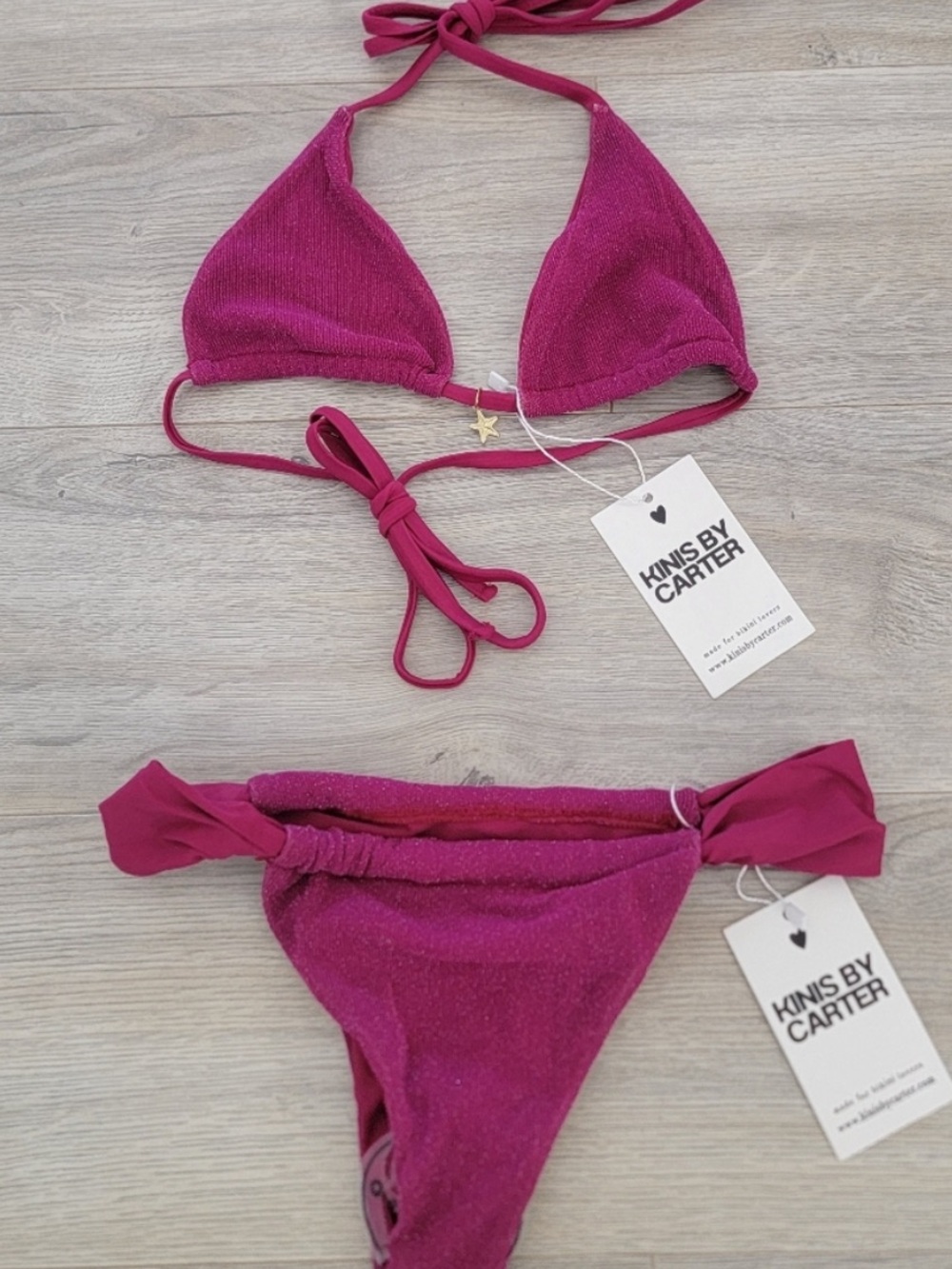 Kinis By Carter Malibu
Mermaid Sparkly Bikini Pink
Purple sz Small